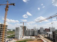 RUSSIA, YEKATERINBURG - JUNE 28, 2023: A view of the construction site of the Solnechny Residential Complex of Etalon Group. The company is engaged in construction of middle-class apartment buildings in Moscow, the Moscow Region and St Petersburg. In 2021, the company started to expand engaging in projects in Omsk, the Novosibirsk Region, Yekaterinburg and Tyumen. Donat Sorokin/TASS

Ðîññèÿ. Åêàòåðèíáóðã. Ñòðîèòåëüñòâî æèëîãî êîìïëåêñà "Ñîëíå÷íûé" îò çàñòðîéùèêà "Ýòàëîí". Ãðóïïà "Ýòàëîí" ôîêóñèðóåòñÿ íà æèëîé íåäâèæèìîñòè äëÿ ñðåäíåãî êëàññà â Ìîñêâå, Ìîñêîâñêîé îáëàñòè è Ñàíêò-Ïåòåðáóðãå. Â 2021 ãîäó Êîìïàíèÿ íà÷àëà ïðîãðàììó ðåãèîíàëüíîé ýêñïàíñèè è óæå âûøëà ñ íîâûìè ïðîåêòàìè íà ðûíîê Îìñêà, Íîâîñèáèðñêîé îáëàñòè, Åêàòåðèíáóðãà è Òþìåíè. Äîíàò Ñîðîêèí/ÒÀÑÑ
